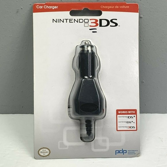 New OEM Nintendo DS Car Charger Authentic 6 Foot Cable Play Charge on the Go - Picture 1 of 4